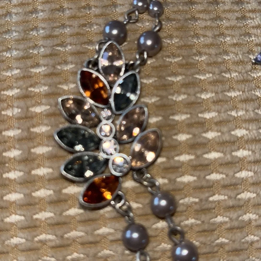 EUC Avon Glam Jewelry. - Picture 6 of 7